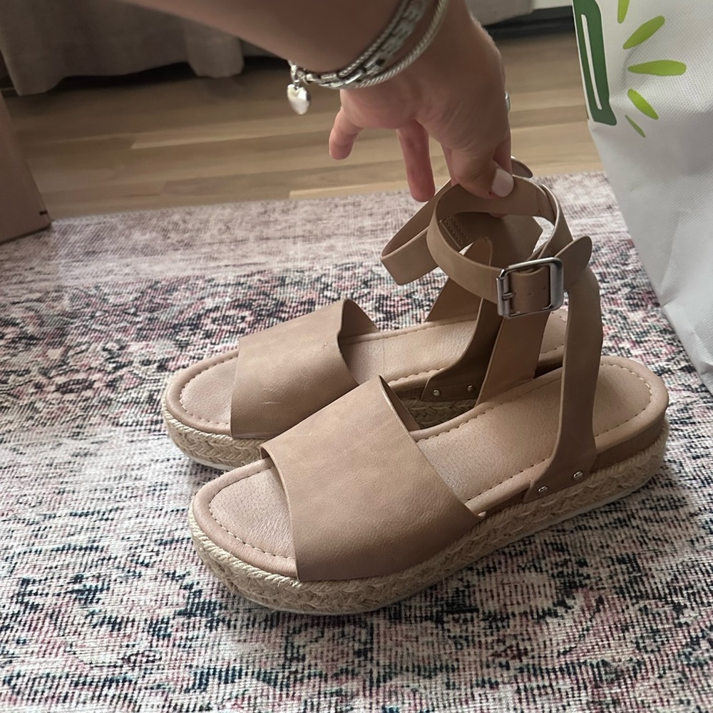 Tan Platform Sandals- Size 8.5